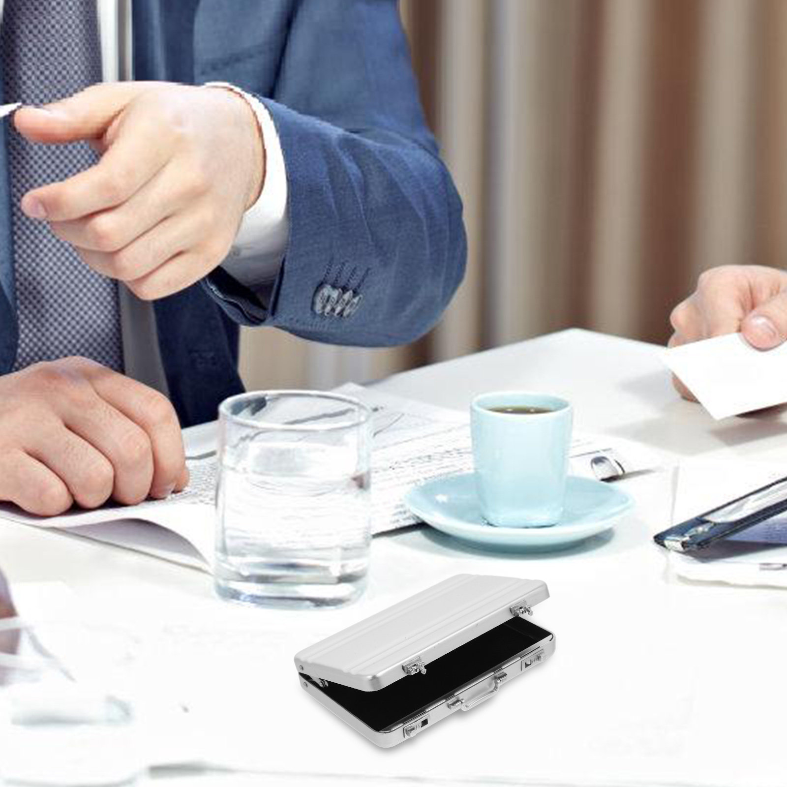 コンパクトなアルミ合金製カードホルダーボックス、薄くて丈夫な - Card Index Box のレビューと価格