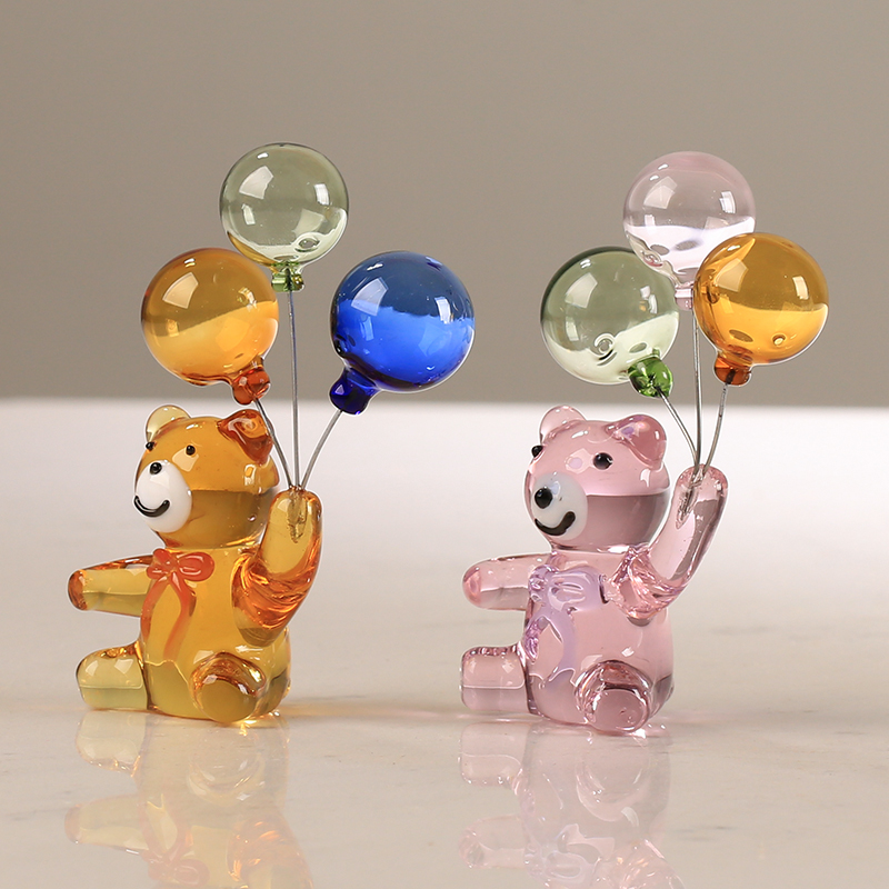 3つのバルーンが付いたクリスタルのクマの置物、ガラスのクマの - Paper Weight Crystal のレビューと価格
